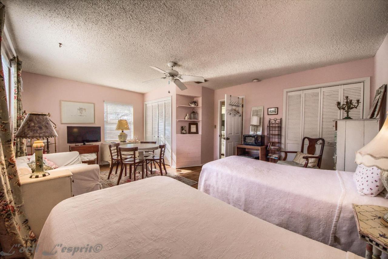 Apartmán Binky'S Nest Fredericksburg Exteriér fotografie